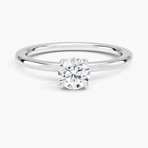 Pırlanta Tektaş Yüzük Zamansız Klasik Tasarım