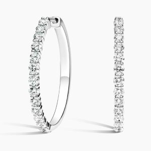 beyaz altın 1 karat pırlanta halka küpe yuvarlak kesim taşlı ön görünüş