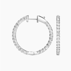 beyaz altın 2 karat pırlanta halka küpe yan görünüş menteşeli kilit detayı