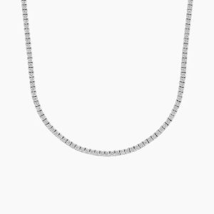 ön merkez hattında yarım suyolu formunda dizilen yuvarlak kesim pırlantalı zincirli kolye