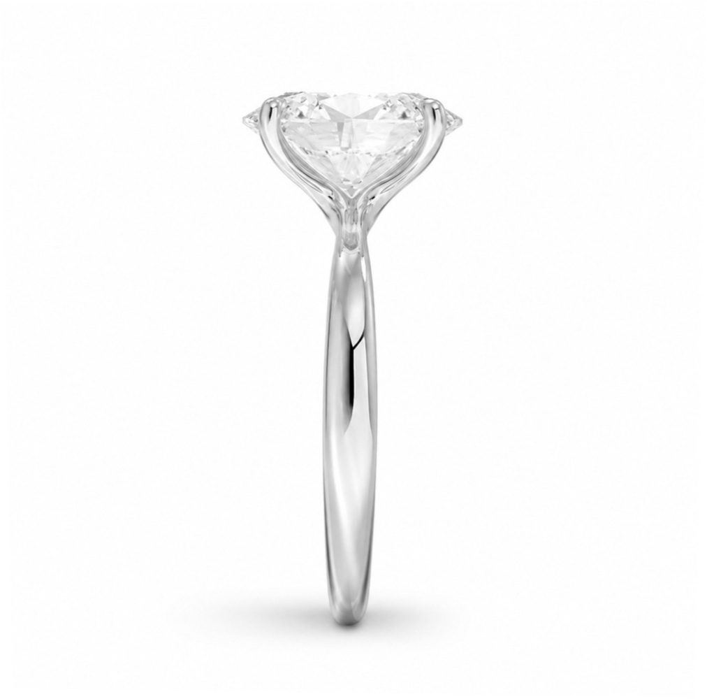 2.50 karat oval kesim tektaş yüzüğün beyaz altın profil görünümü
