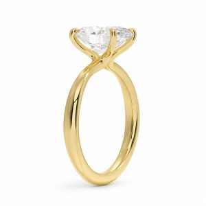 sarı altın 2.50 karat oval kesim tektaş pırlanta yüzüğün yan görünümü